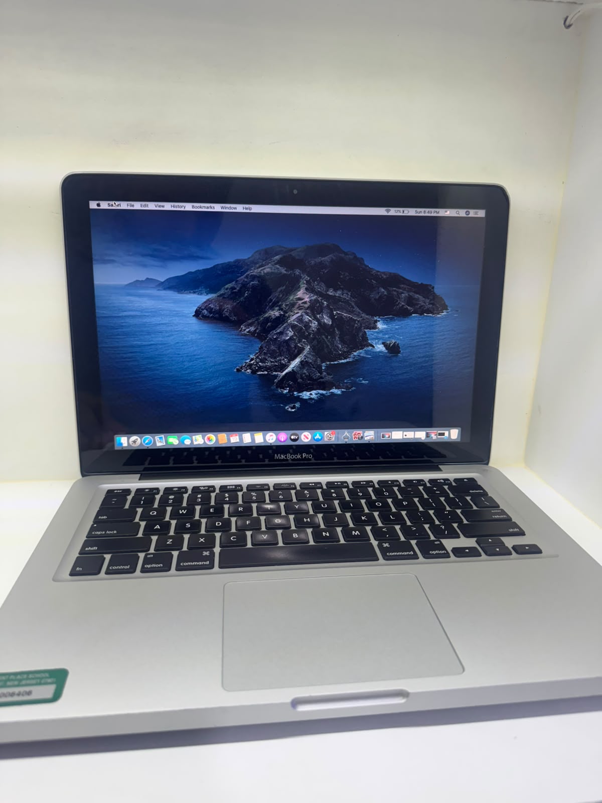 MACBOOK PRO